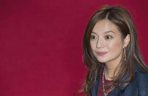 娱乐圈吃瓜歌手是谁,揭秘明星背后的故事